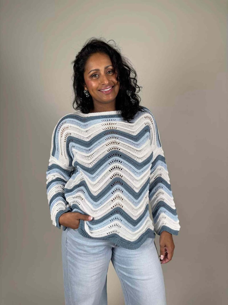 Camicia-Liora-Stickad-Troja-Dam-Blue-1