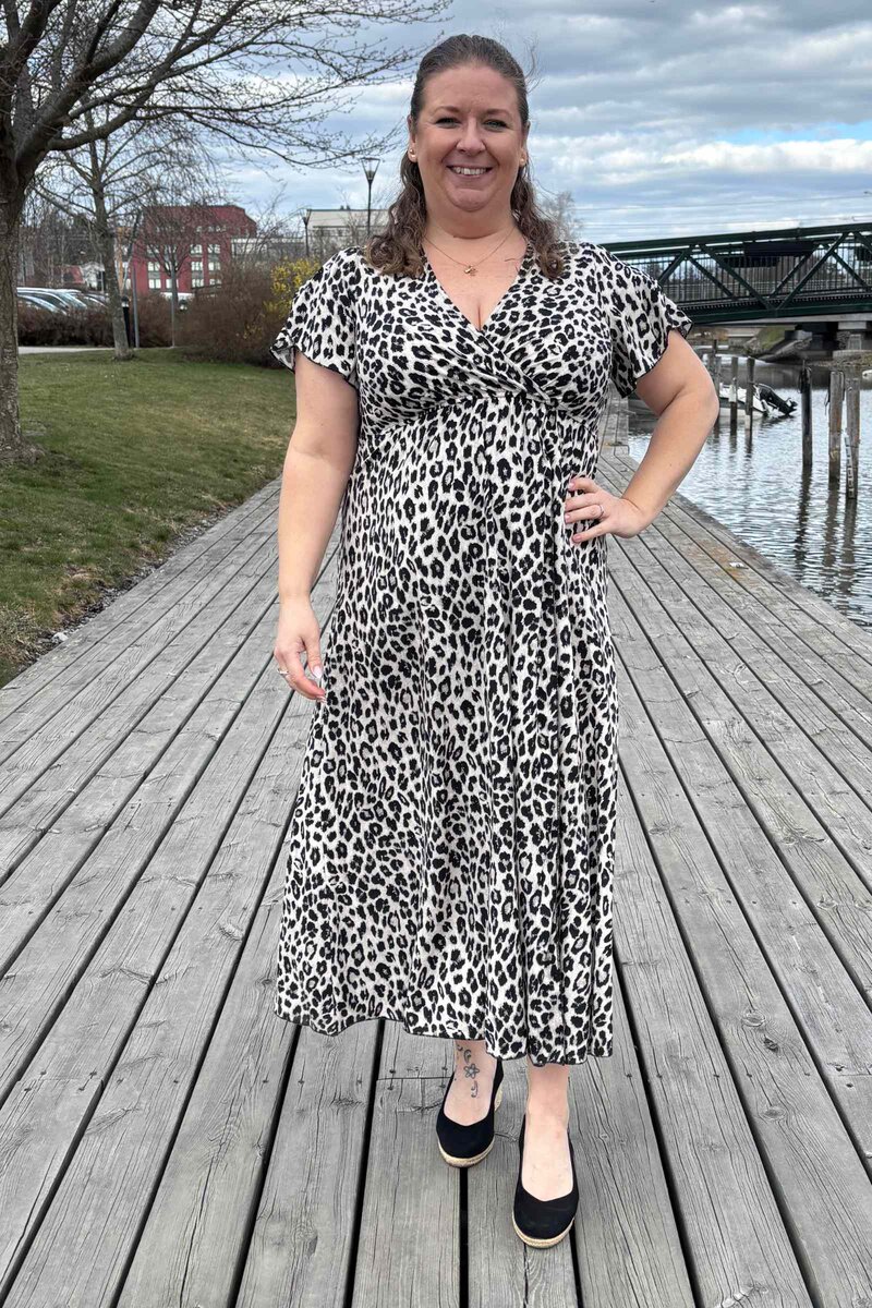 Caramelle-Fashion-Justine-Klanning-Dam-Grey-Leo-4