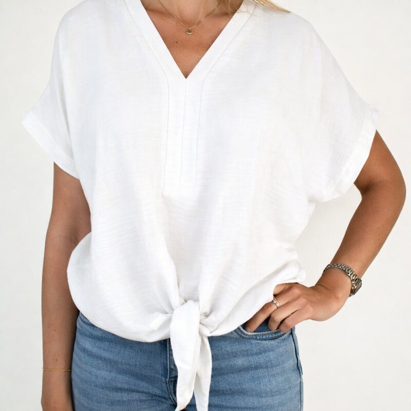 Chica-London-Maija-Topp-med-Knyt-Dam-White-1