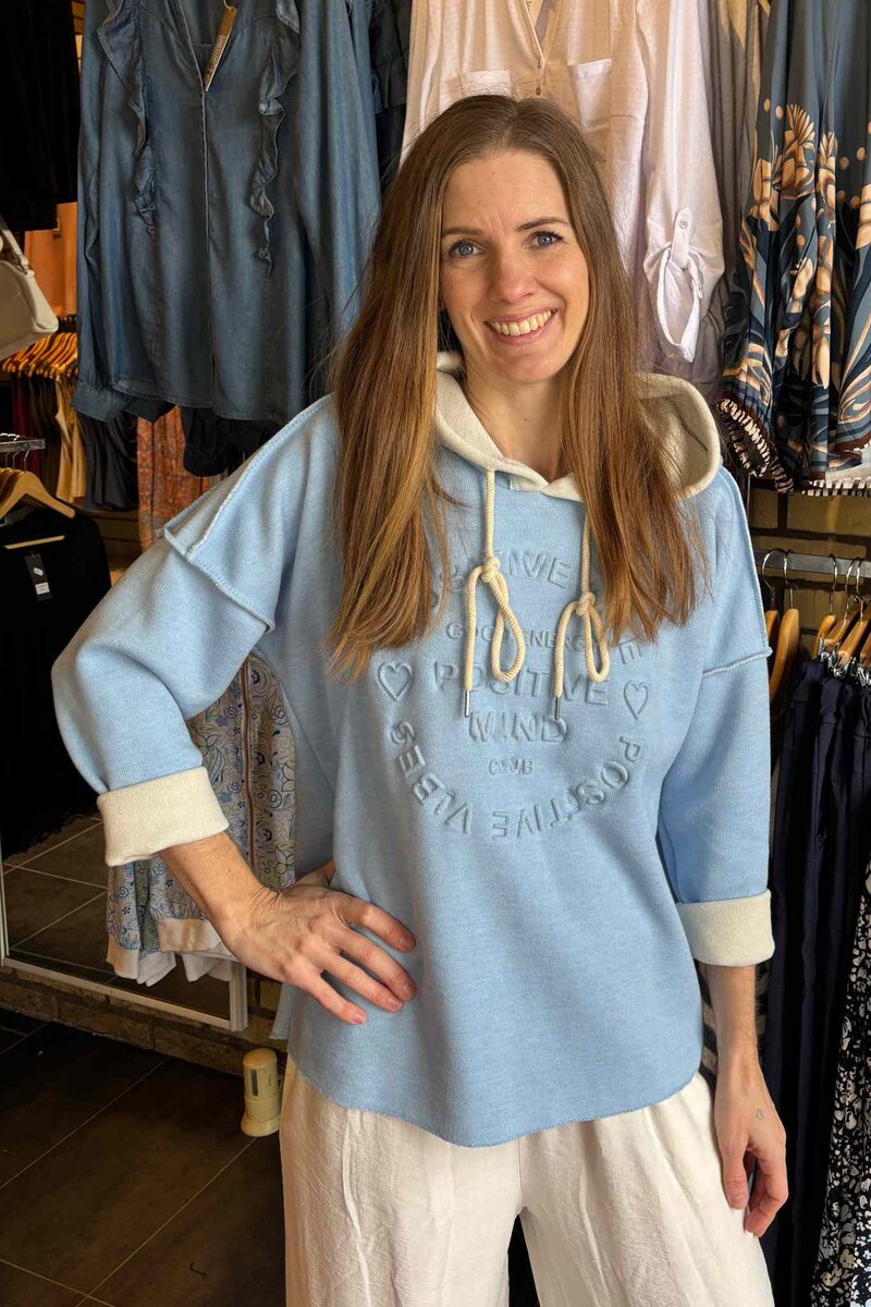 Chica-London-Maj-Hoodie-Dam-Light-Blue-1