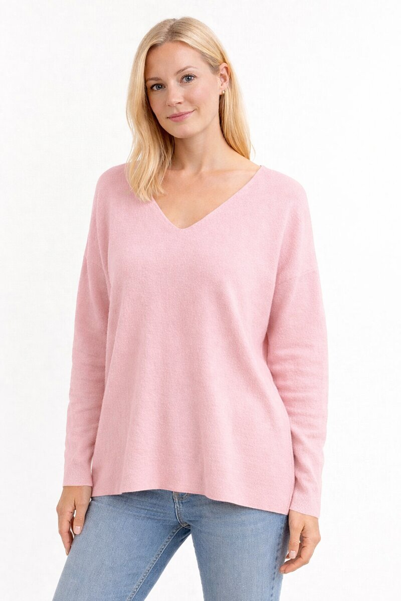 Chica-London-Mya-Stickad-Troja-Dam-Light-Pink-1