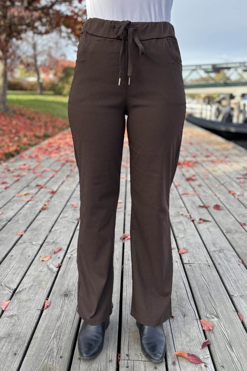 Chica-London-Zuri-Byxa-Dam-Choco-1