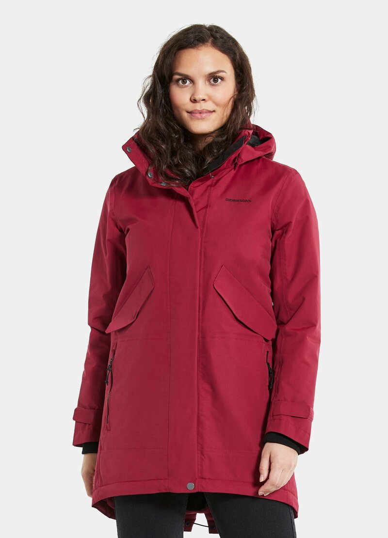 Didriksons-Tanja-Vinterparkas-6-Dam-Ruby-Red-1