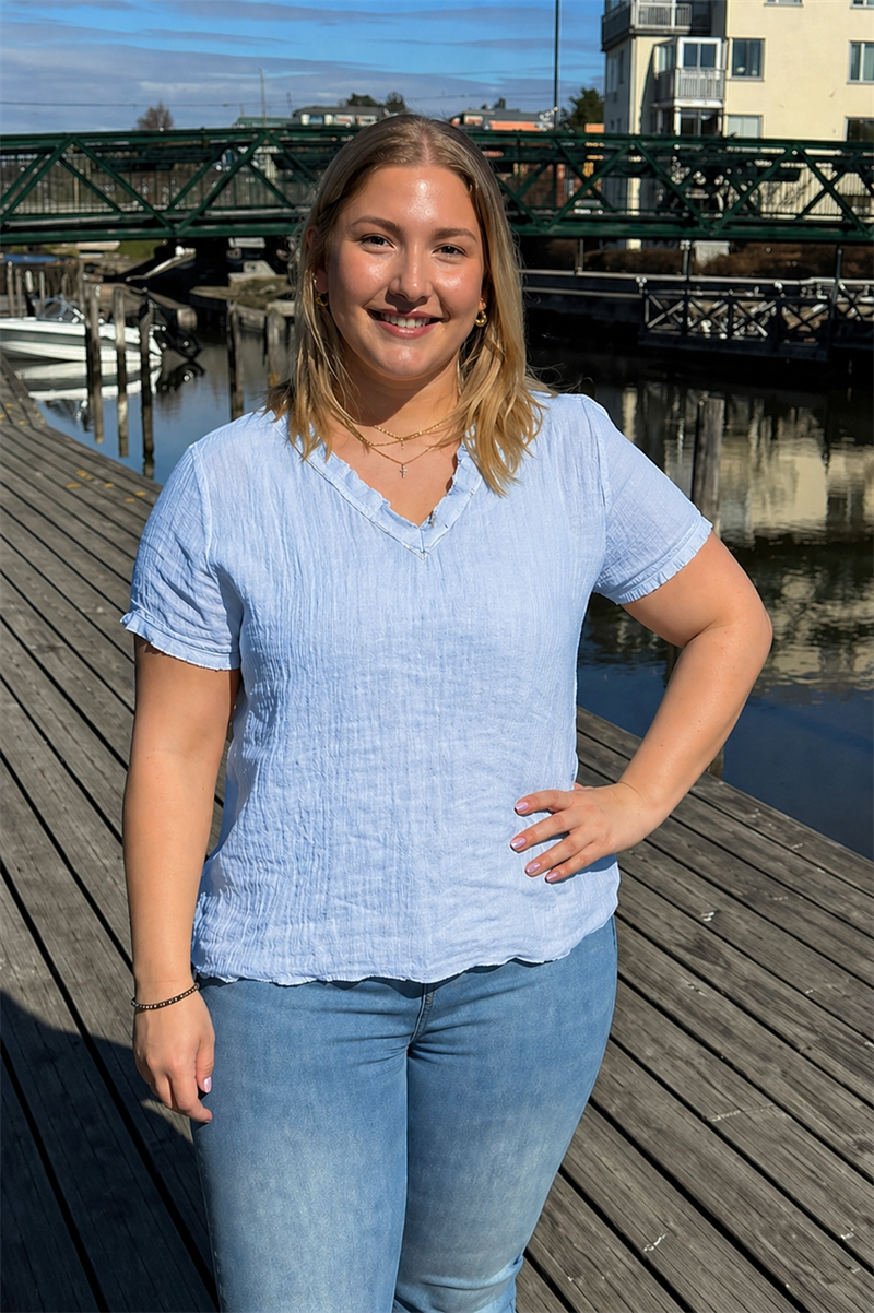 Emeline Blus Dam Light Blue Chica London | Smilebutiken