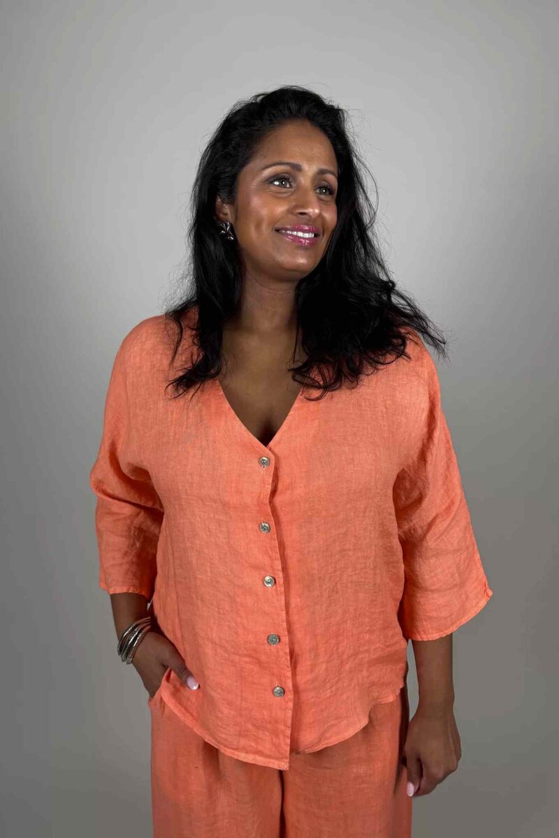 Ester-Linneblus-Dam-Orange-Camicia--Smilebutiken-1