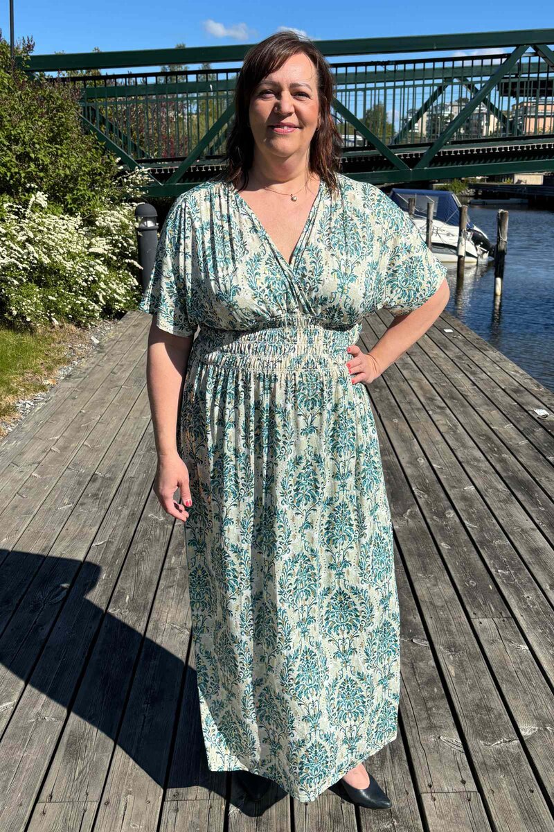 Fashion-Bernadette-Klanning-Dam-Green-1