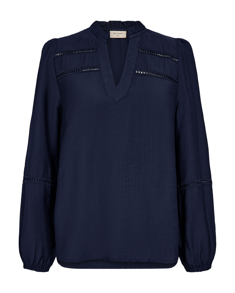 Freequent-Antina-Blus-Dam-Navy-Blazer-1