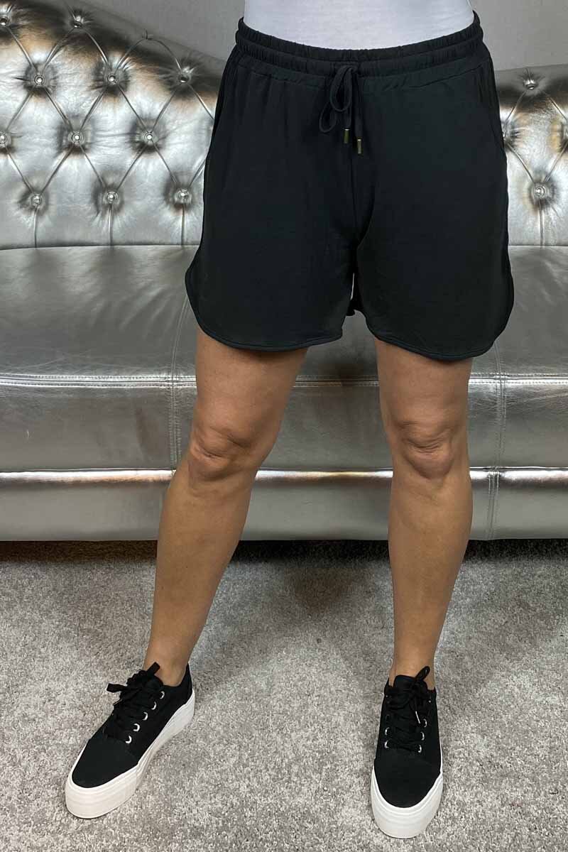Freequent-Honey-Shorts-Dam-Svart-10