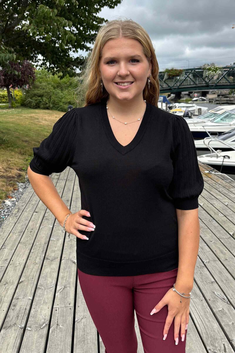 Freequent-Joel-Kortarmad-Pullover-Dam-Black-10