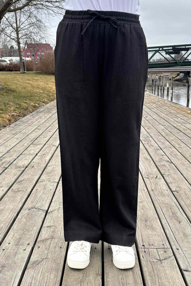 Freequent-Lava-Ankel-Pant-Dam-Black-10