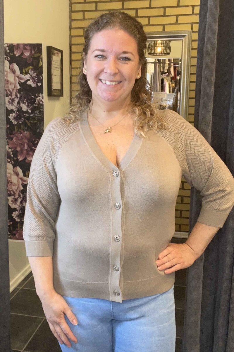 Freequent-Plain-Short-Cardigan-Dam-Silver-Mink-3