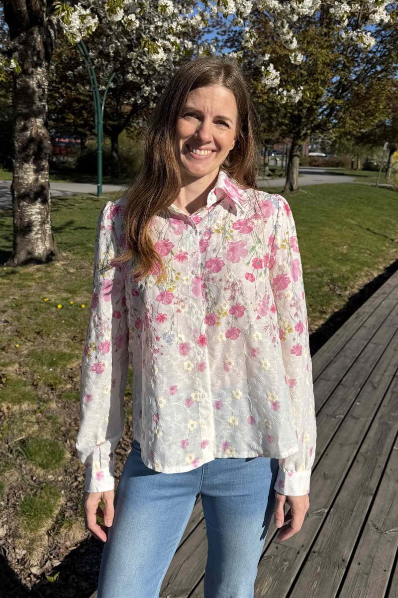 Kathryn Skjortblus Dam White Chica London | Smilebutiken