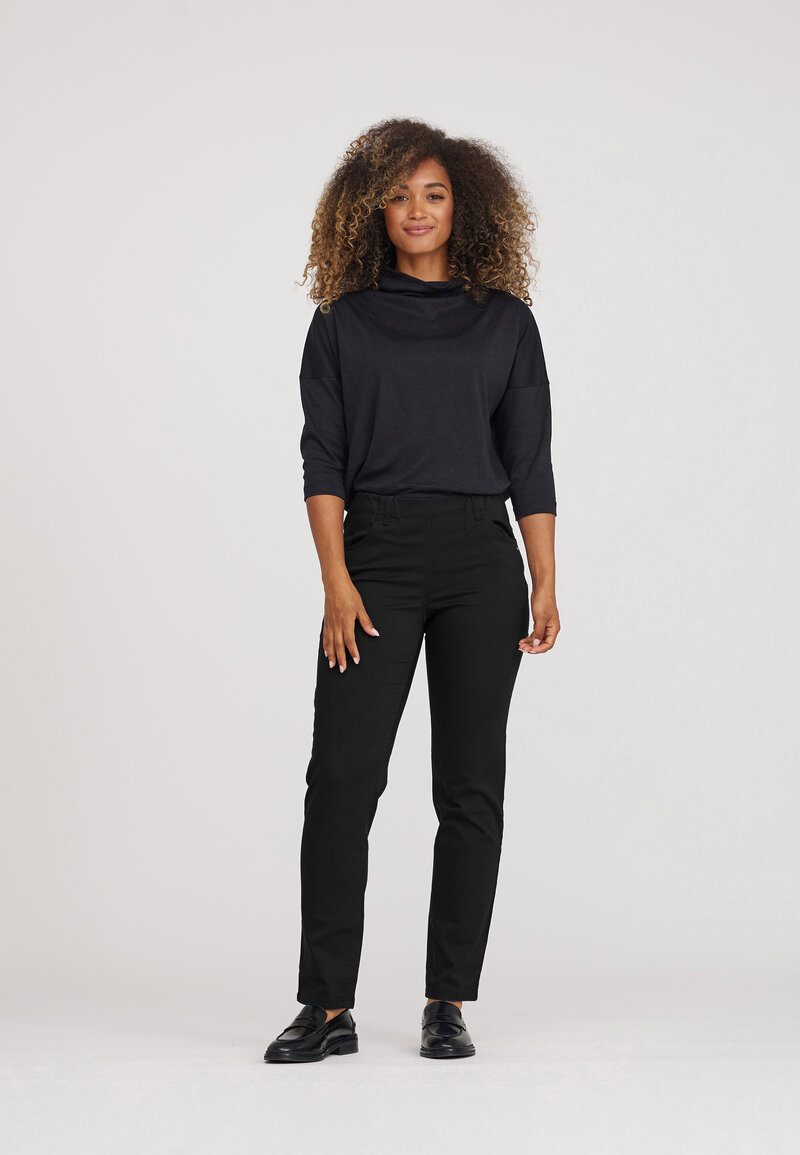 LauRie-Kelly-Regular-SL-Byxa-Dam-Black-1