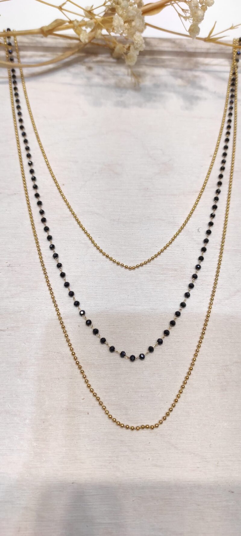 Lolo---Yaya-Isolde-Halsband-Dam-Marine-1.JPG