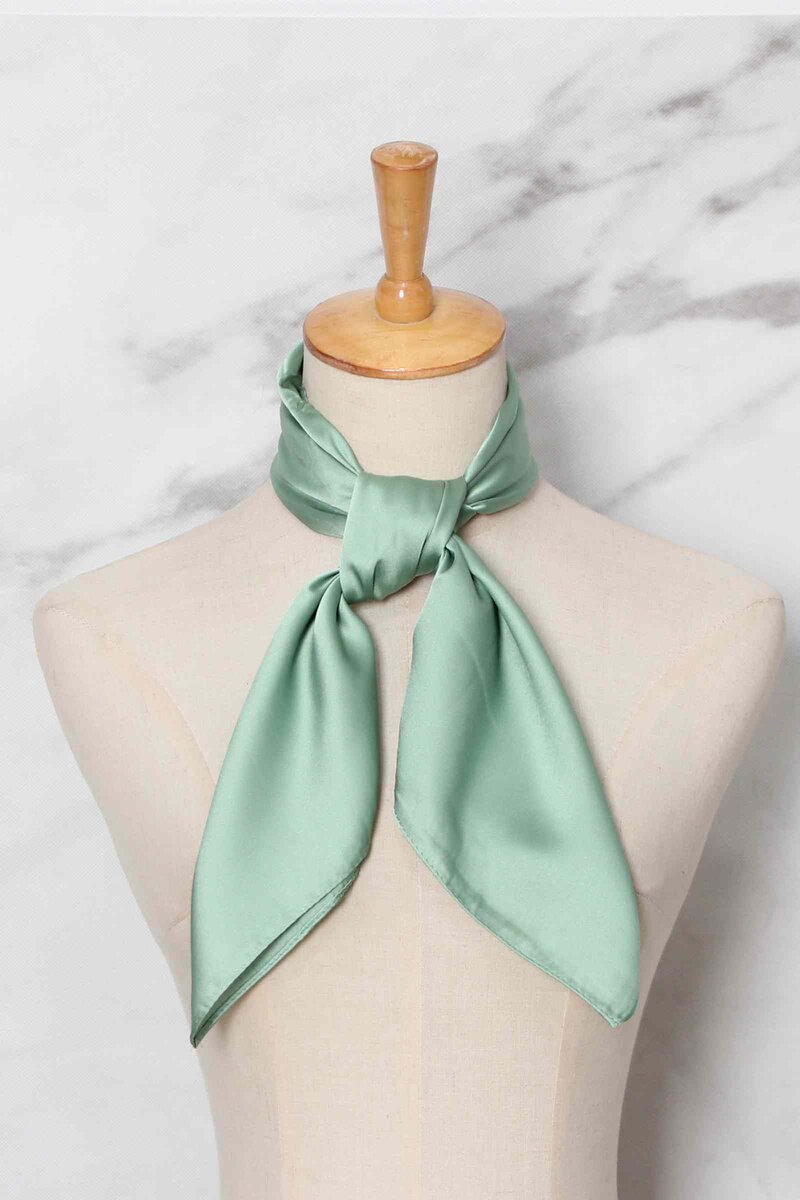 MM-Sweet-Hadley-Scarf-Dam-Light-Blue-1