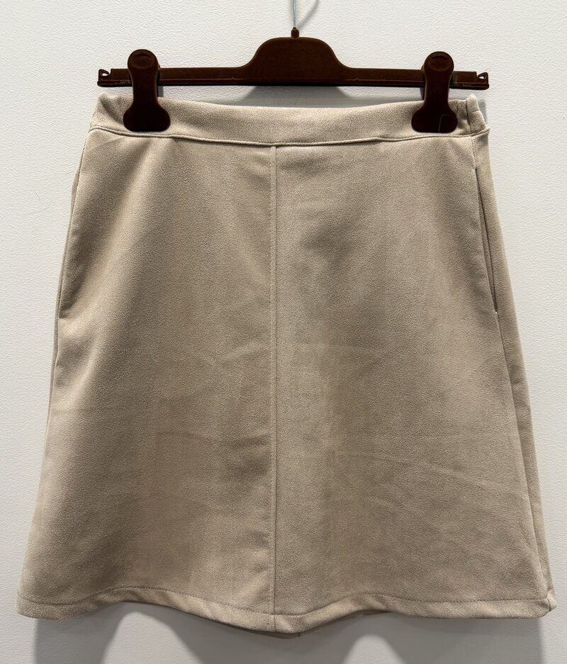 Marta-du-Chateau-Lisbeth-Kjol-Dam-Beige-1