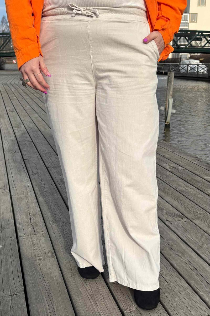 Marta du Chateau Violeta Byxa Manchester Dam Beige