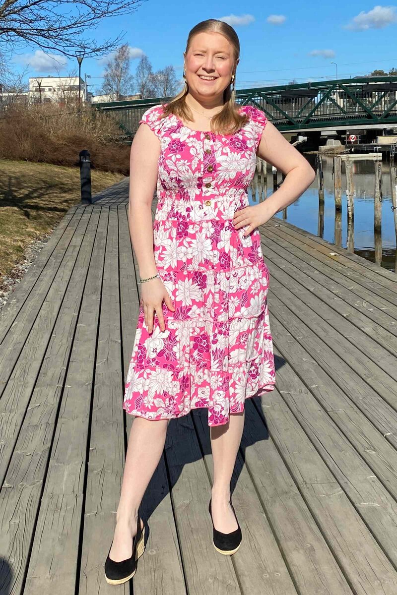 Miss-Lady-Arya-Monstrad-Klanning-Dam-Pink-1