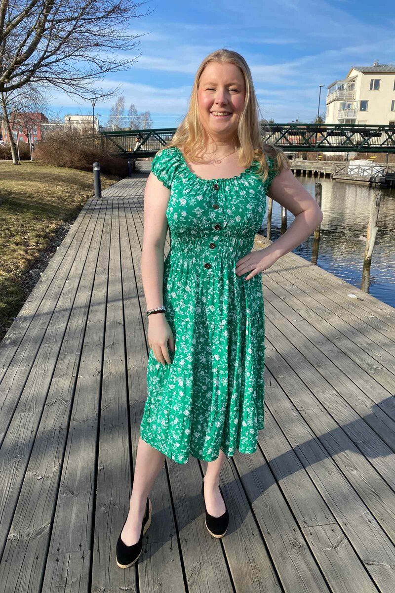 Miss-Lady-Valerie-Klanning-Dam-Green-1