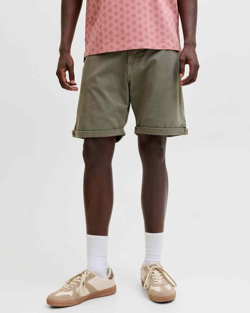 Rick-Allen-Chino-Shorts-Herr-Dusty-Olive-Jack---Jones--Smilebutiken-1