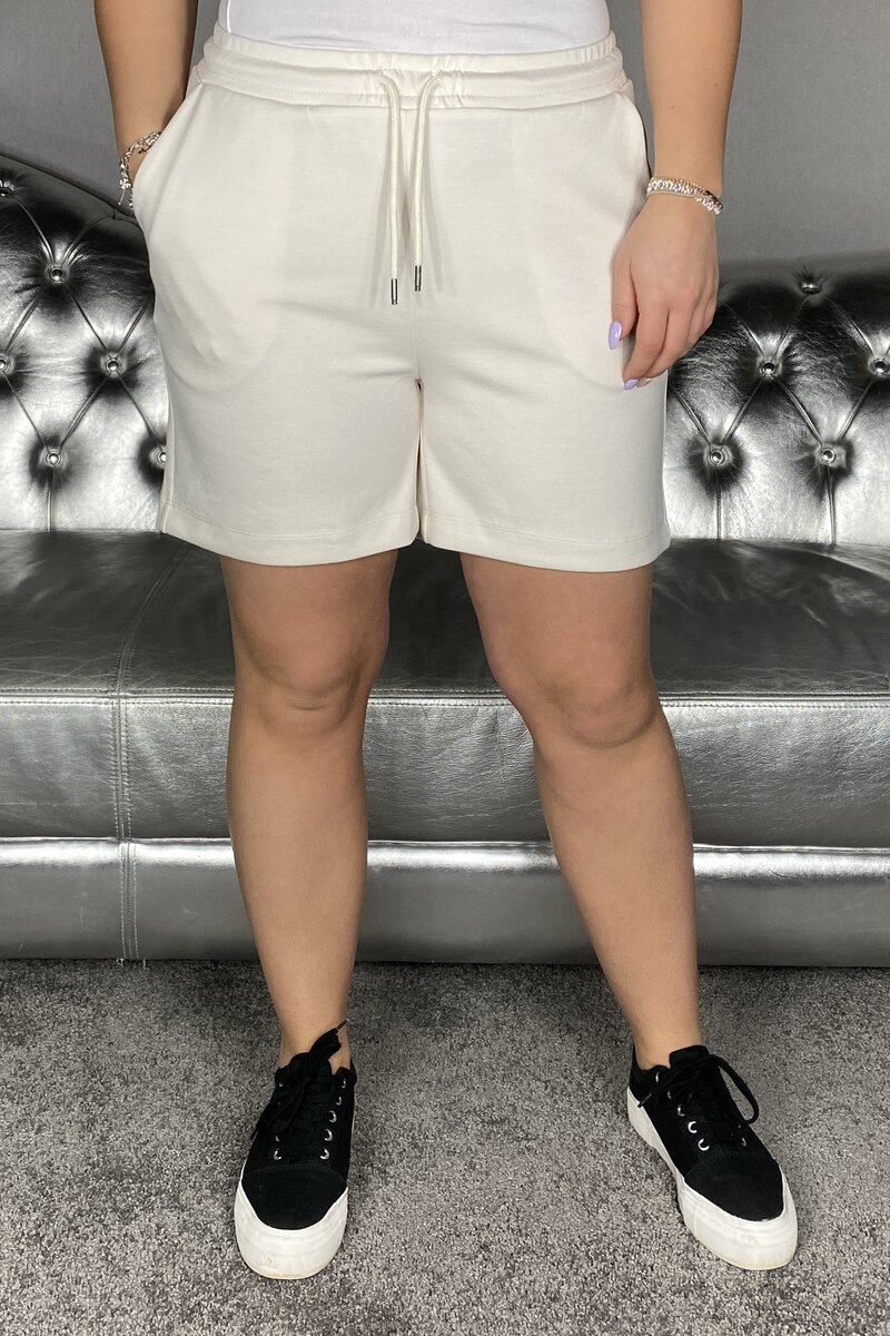 Soyaconcept-Banu-Shorts-Dam-Cream-10