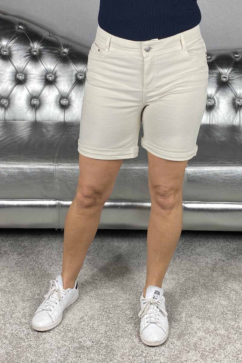 Soyaconcept-Erna-Shorts-Dam-Cream-10