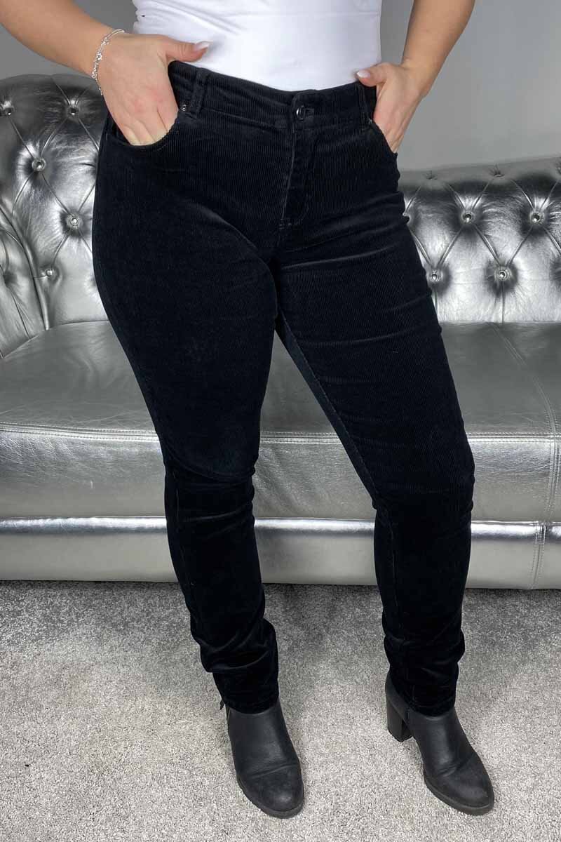 Soyaconcept-Livia-3-Manchester-Dam-svart-10