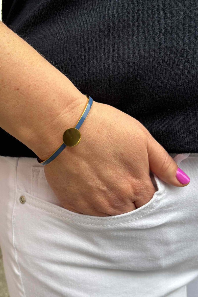 The-Shoelace-Brand-Cuff-Armband-Dusty-Blue-Gold-1