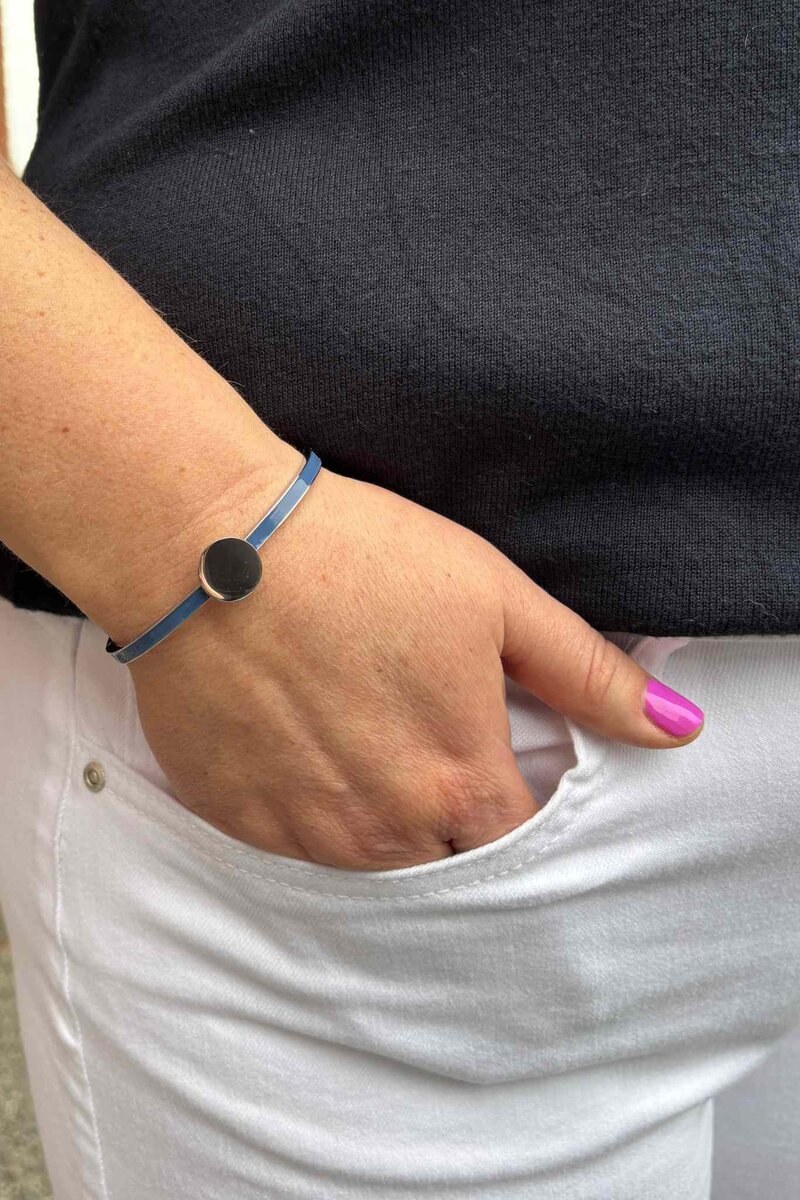 The-Shoelace-Brand-Cuff-Armband-Dusty-Blue-Silver-1