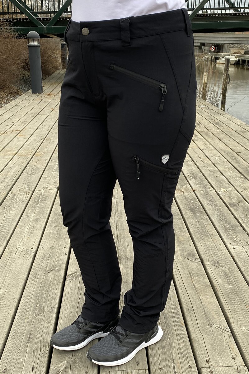Tuxer-Flexi-Outdoorbyxa-Dam-Black-11