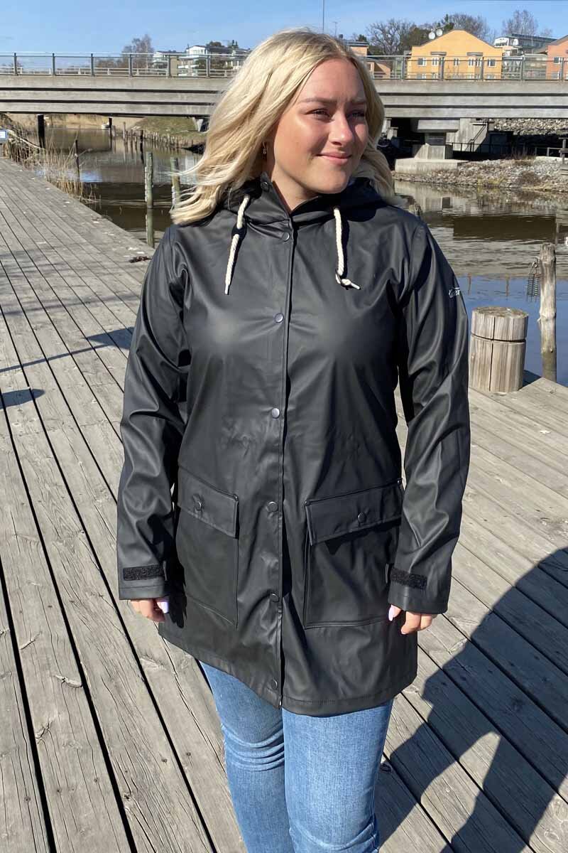 Tuxer-Mia-Regnjacka-PU-Dam-Black-10