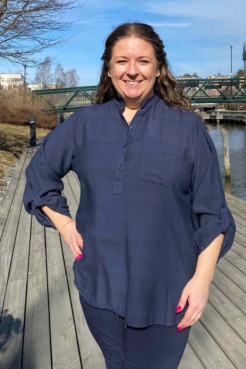 Vivichy-Gemma-Blus-Dam-Navy-1