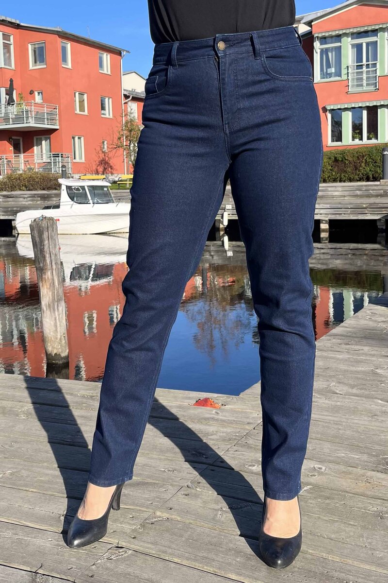 Way-of-Sweden-Welma-Jeans-Dam-Dark-Denim-10