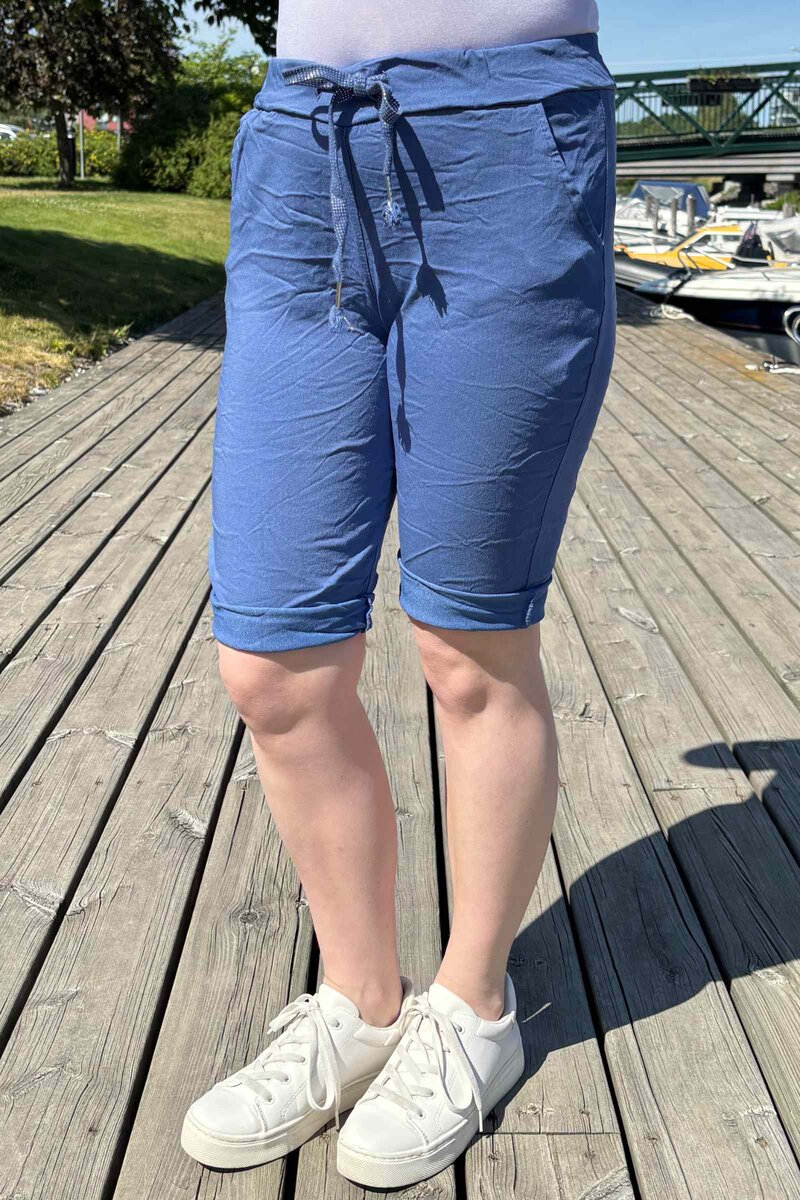 Zabaione-Fernandi-Stretch-Shorts-Dam-Denim-1