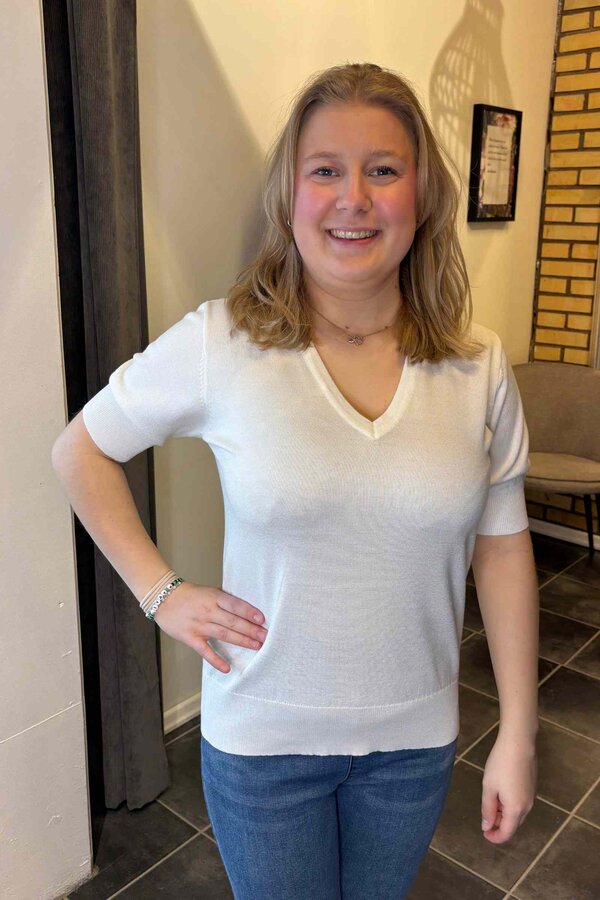 Freequent Katie Kortärmad Pullover Dam Off White