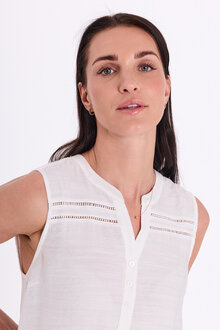 Andrea-Armlos-Blus-Dam-Brilliant-White-Freequent--Smilebutiken-2