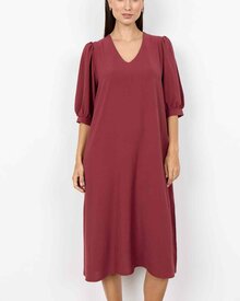 Cath-11-V-Ringad-Klanning-Dam-Oxblood-Red-Soyaconcept--Smilebutiken-2