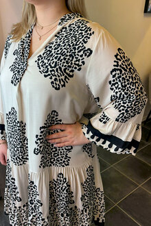 Chica-London-Alexandra-Tunika-Dam-Cream-3