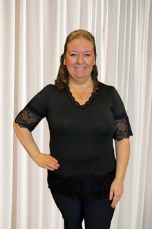 Chica-London-Blake-Kortarmad-Topp-med-Spets-Dam-Black-1