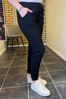 Chica-London-Edwina-Ankelbyxa-Dam-Black-1