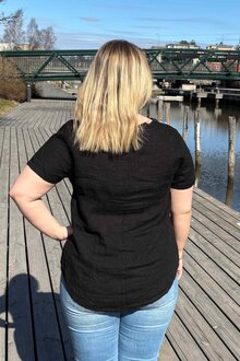 Chica-London-Emeline-Blus-Dam-Black-4