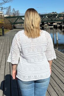Chica-London-Ingrid-Virkad-Topp-Dam-White-3