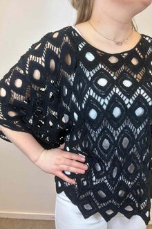 Chica-London-Isa-Virkad-Topp-Dam-Black-3
