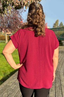 Chica-London-Kyla-V-ringad-Blus-Dam-Bordo-2