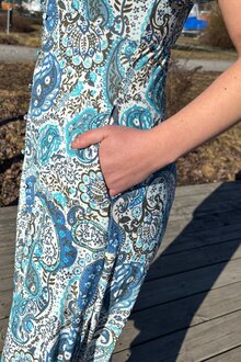 Chica-London-Nessa-Klanning-Dam-Blue-3