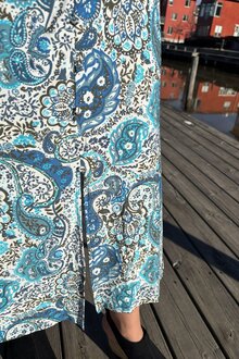 Chica-London-Nessa-Klanning-Dam-Blue-5