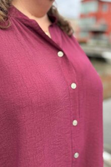 Chica-London-Rania-Blus-Dam-Bordo-3