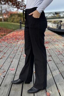 Chica-London-Zuri-Byxa-Dam-Black-2