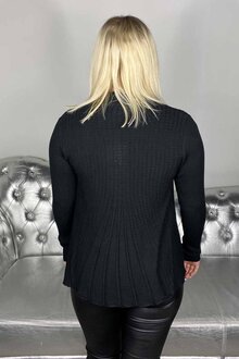 Claudisse-Short-Cardigan-Black-11