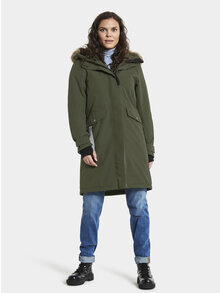 Didriksons-Erika-Vinterparkas-3-Dam-Deep-Green-1